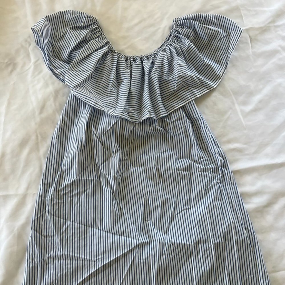 Pietro Brunelli Off-Shoulder Maternity Dress